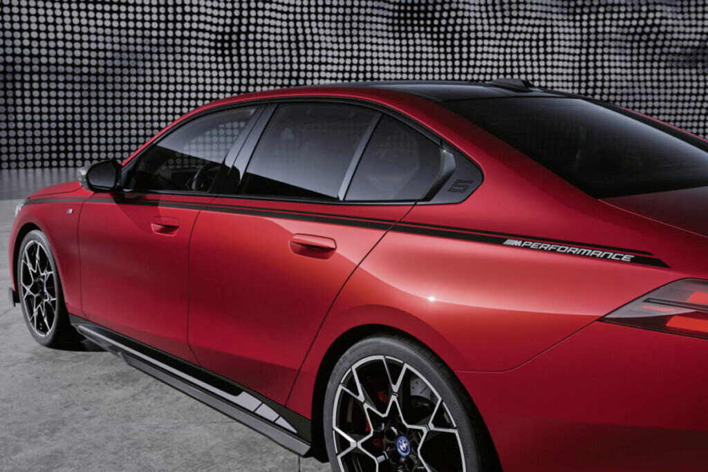 BMW i5 M Performance