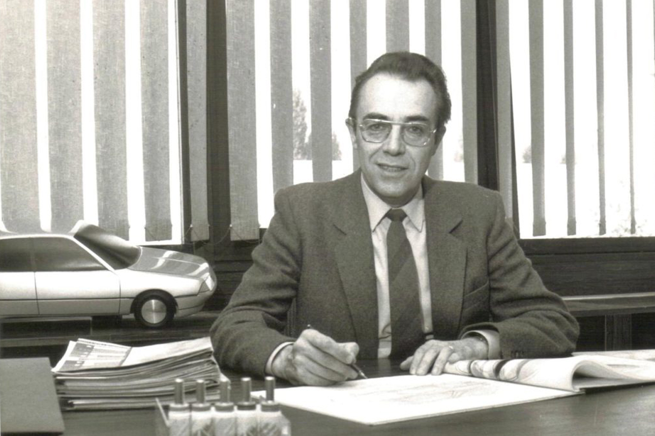 Gaston Juchet, Renault 5