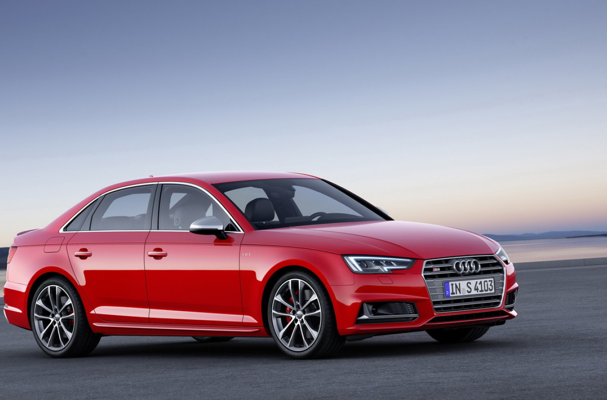 Audi S4