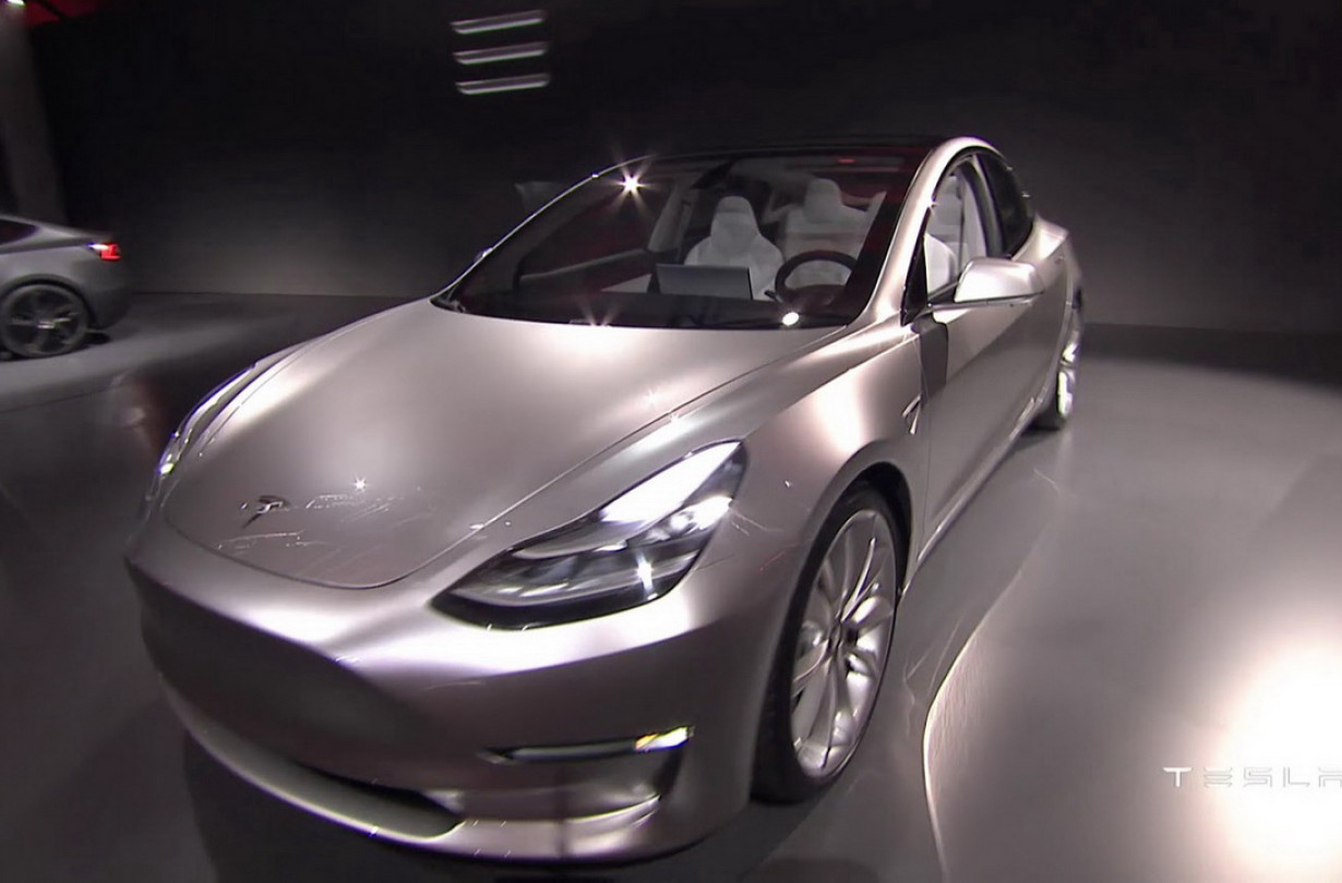Tesla Model 3 revealing