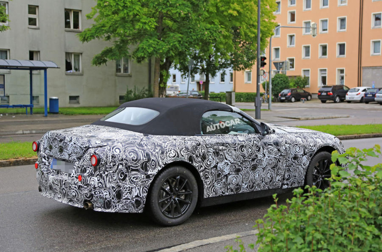 BMW Z5 scoop