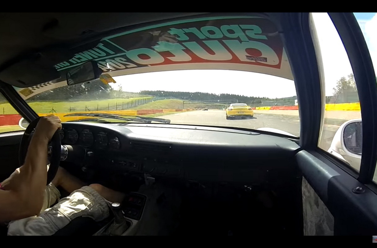 Porsche 911 993 vs Cayman GT4 @ Spa Francorchamps