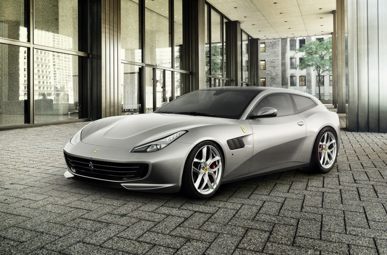 Ferrari GTC4Lusso T