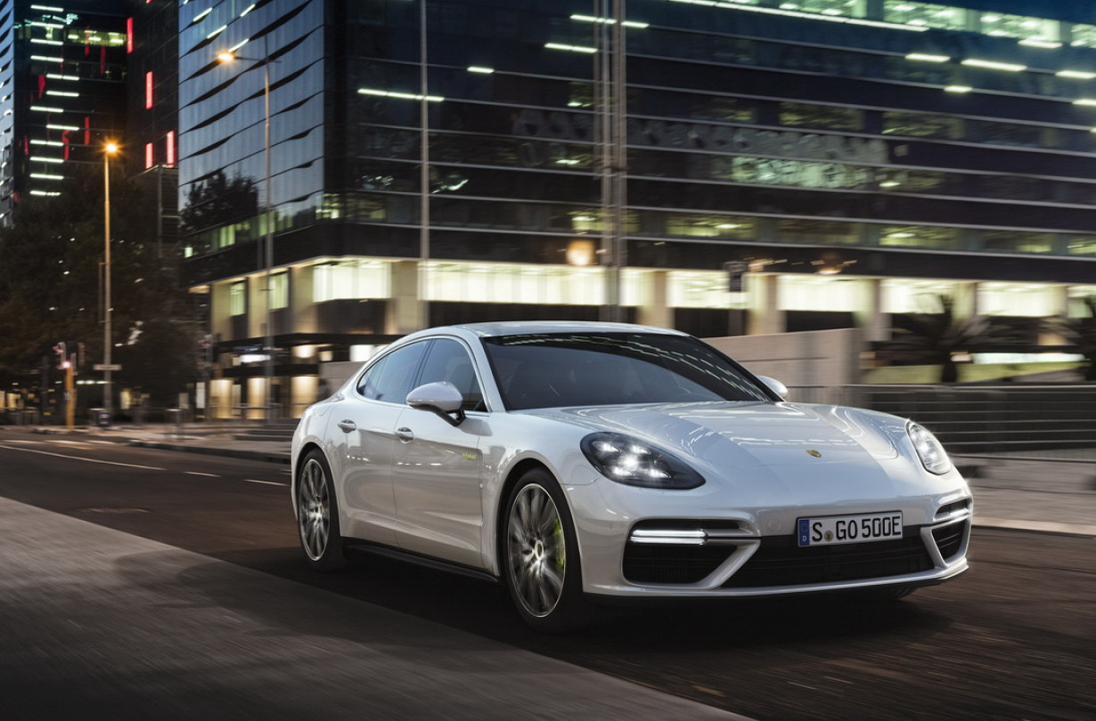 Porsche Panamera Turbo S E-Hybrid