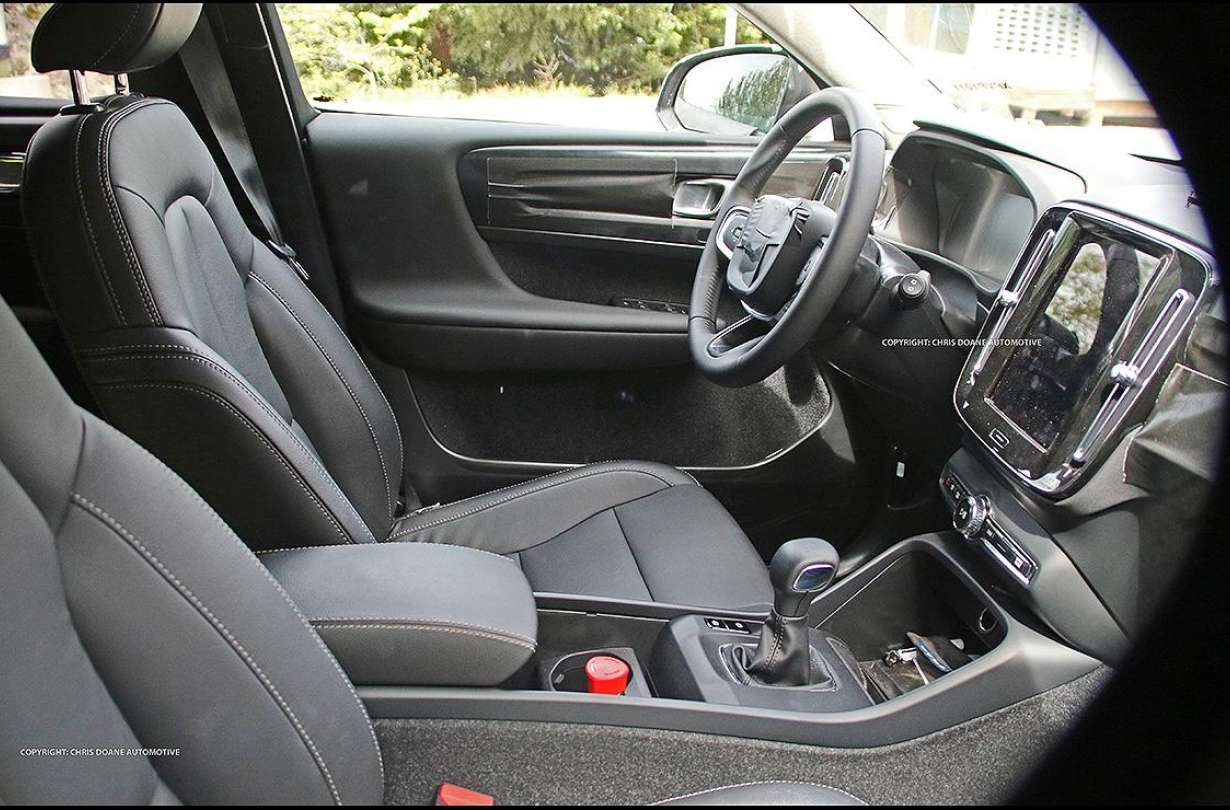 Volvo XC40 interior