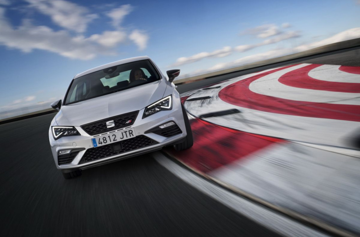 SEAT Leon Cupra 300