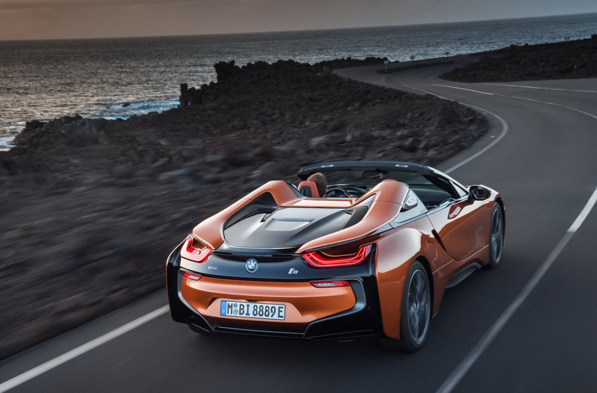 BMW i8 Roadster