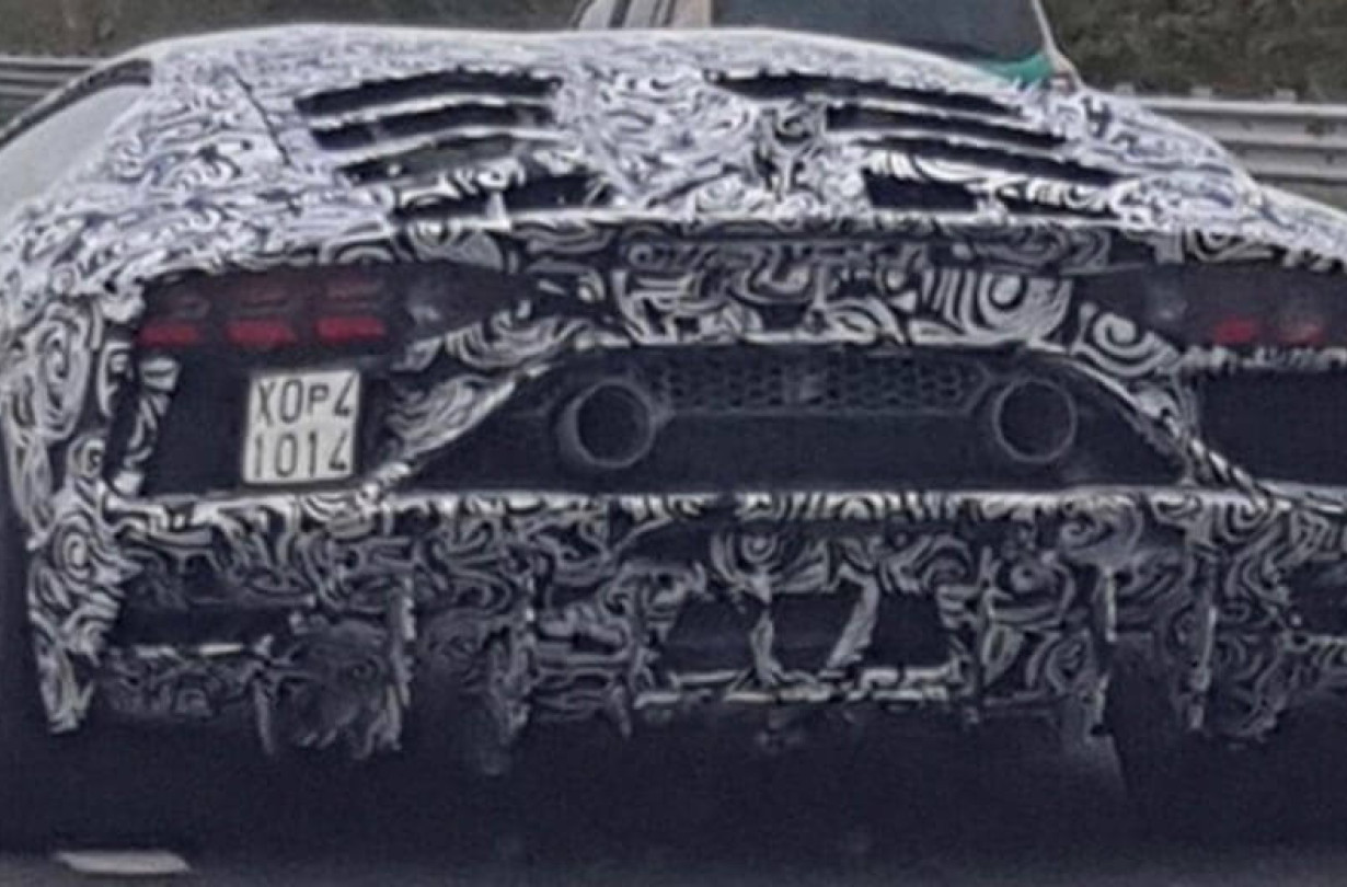 Lamborghini Aventador Performante