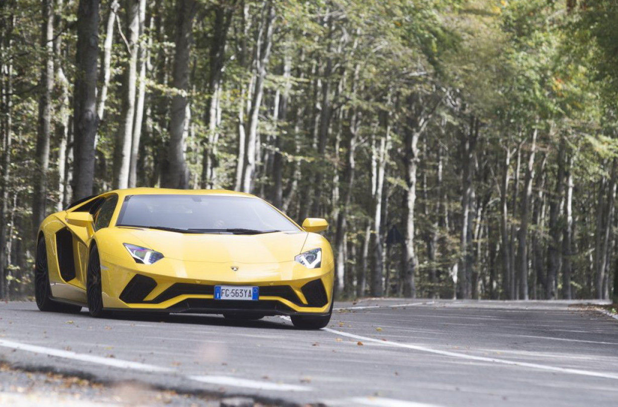 Lamborghini Aventador S