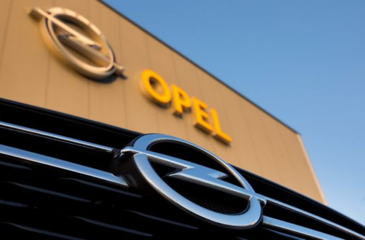 Opel: Μικρότερο και πιο αποδοτικό δίκτυο