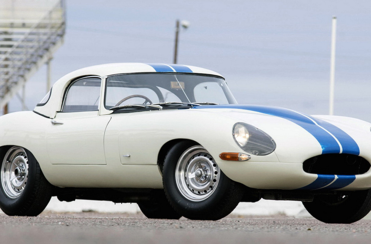 Jaguar E-tyoe Lightweght 1963 auctionned by Bonhams @ Scottsdale 2017
