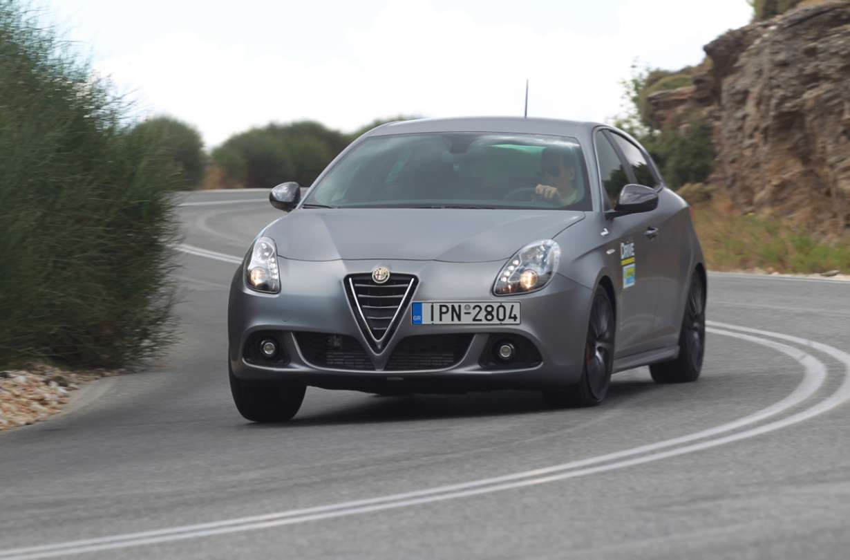 Alfa Romeo Giulietta 1.4 MultiΑir QV Line - φωτογραφία Φωτεινή Πίμπα