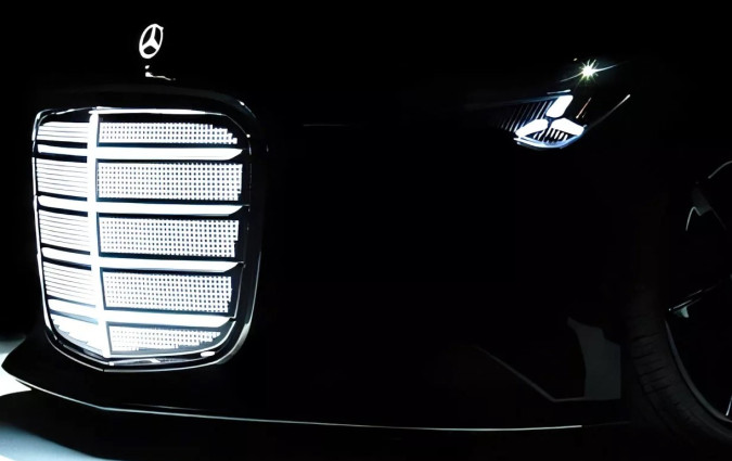 Η Mercedes-Benz ξεδιπλώνει τις προθέσεις της για τη νέα σχεδιαστική εποχή της, με τη μάσκα να μετατρέπεται σε πρωταγωνιστή της αισθητικής. Ακριβώς όπως κάνει και η BMW τα τελευταία χρόνια. Mercedes-Benz