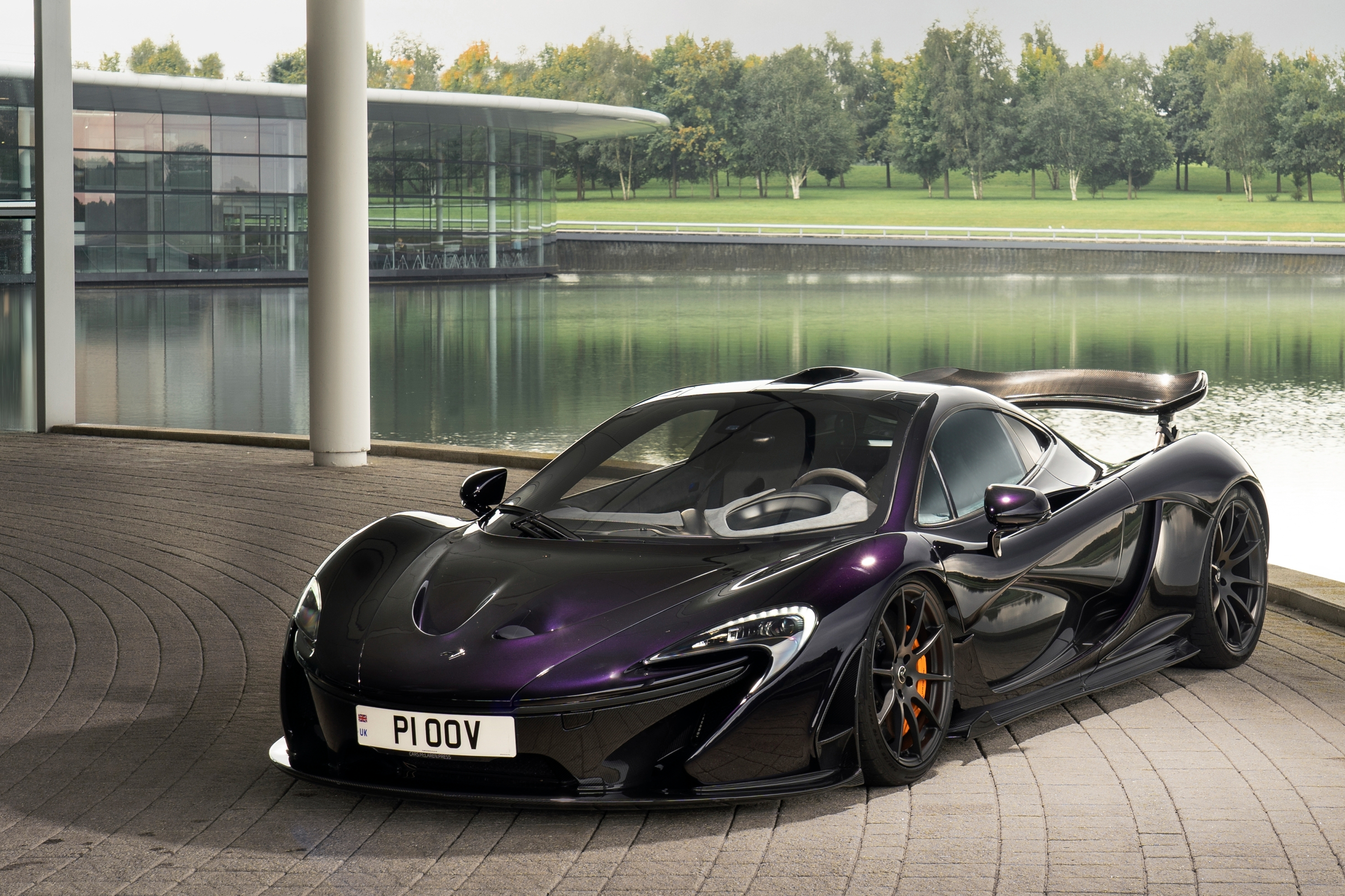 McLaren P1