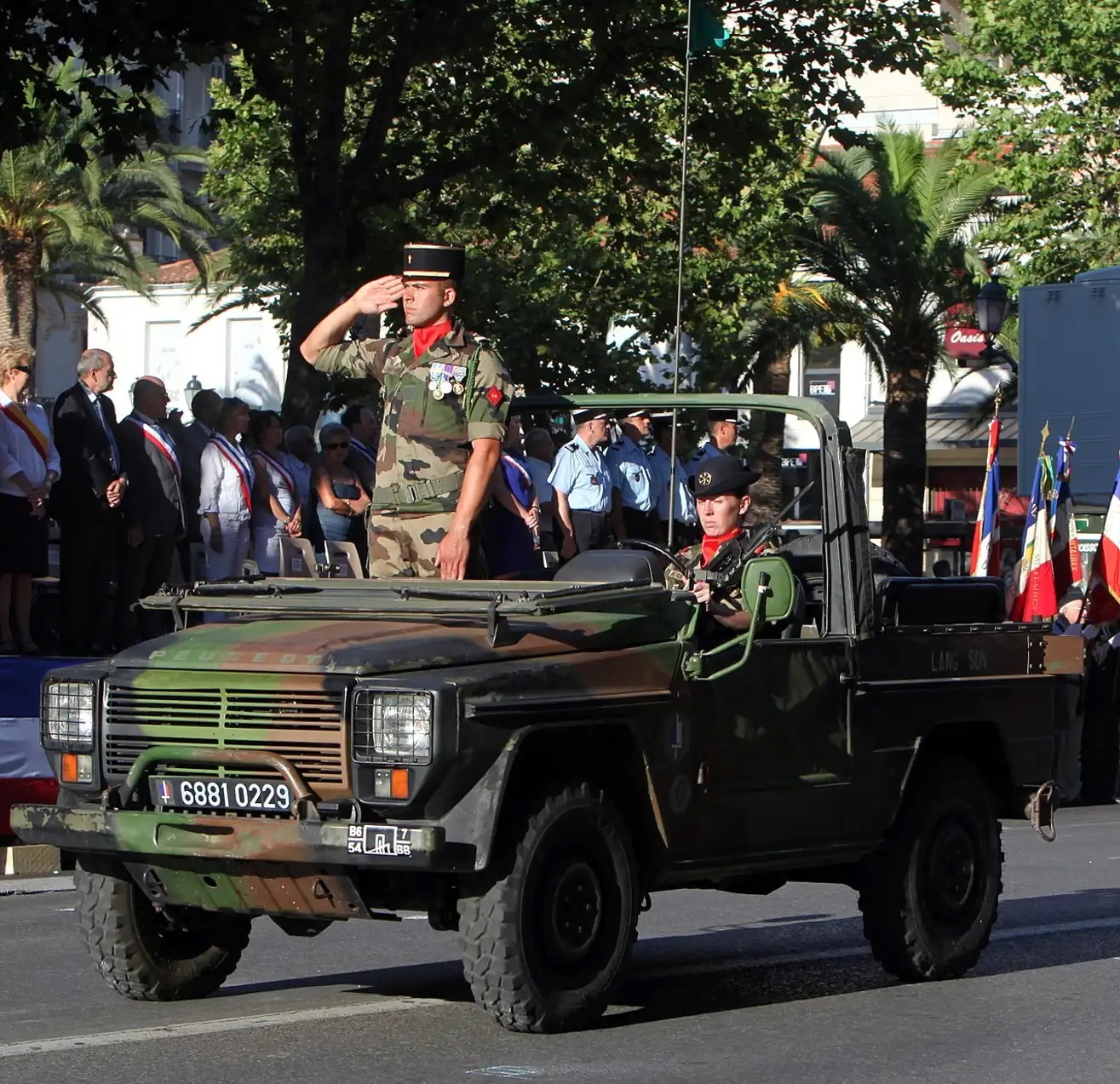 Peugeot P4