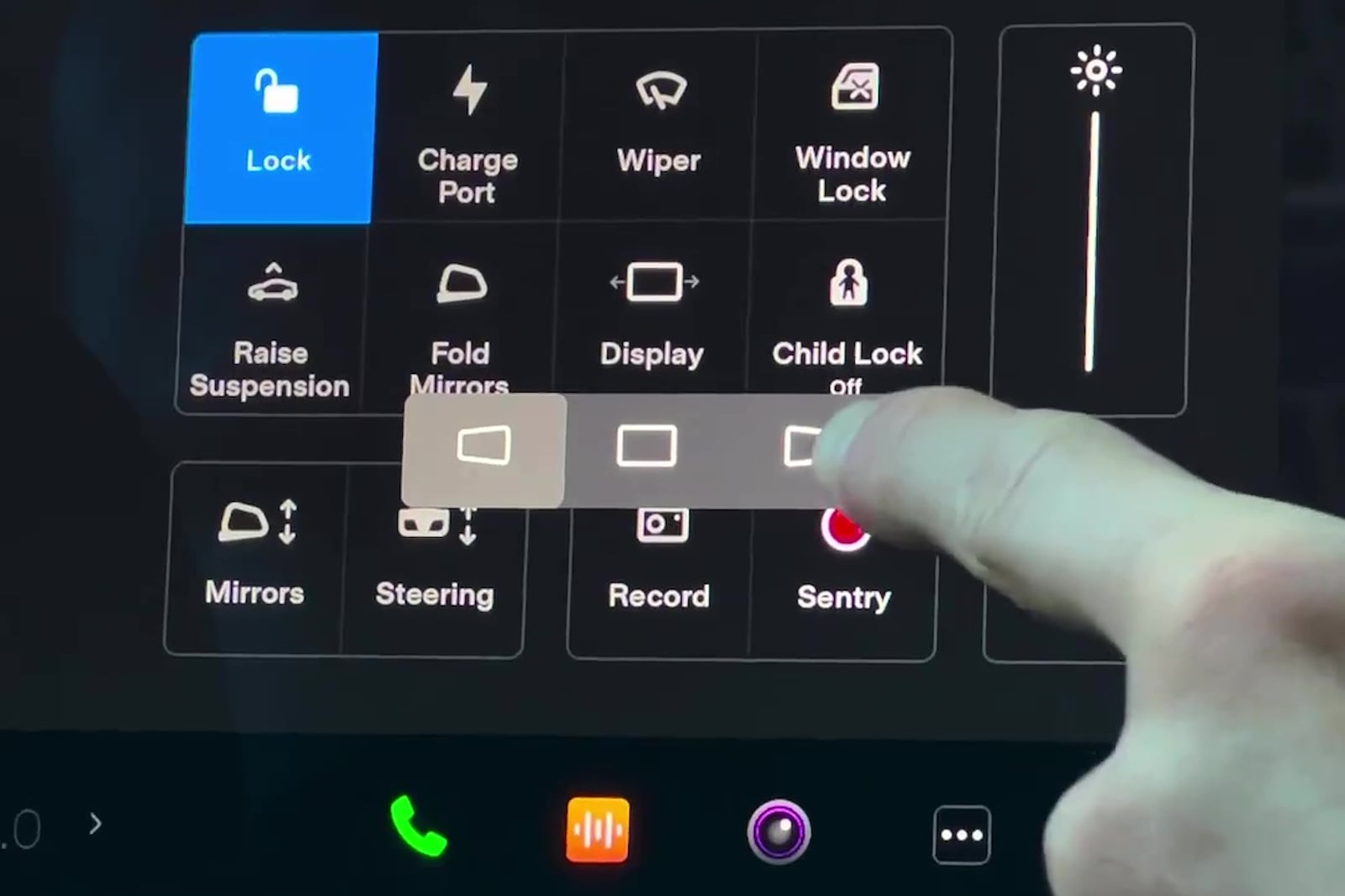 ​Tesla infotainment