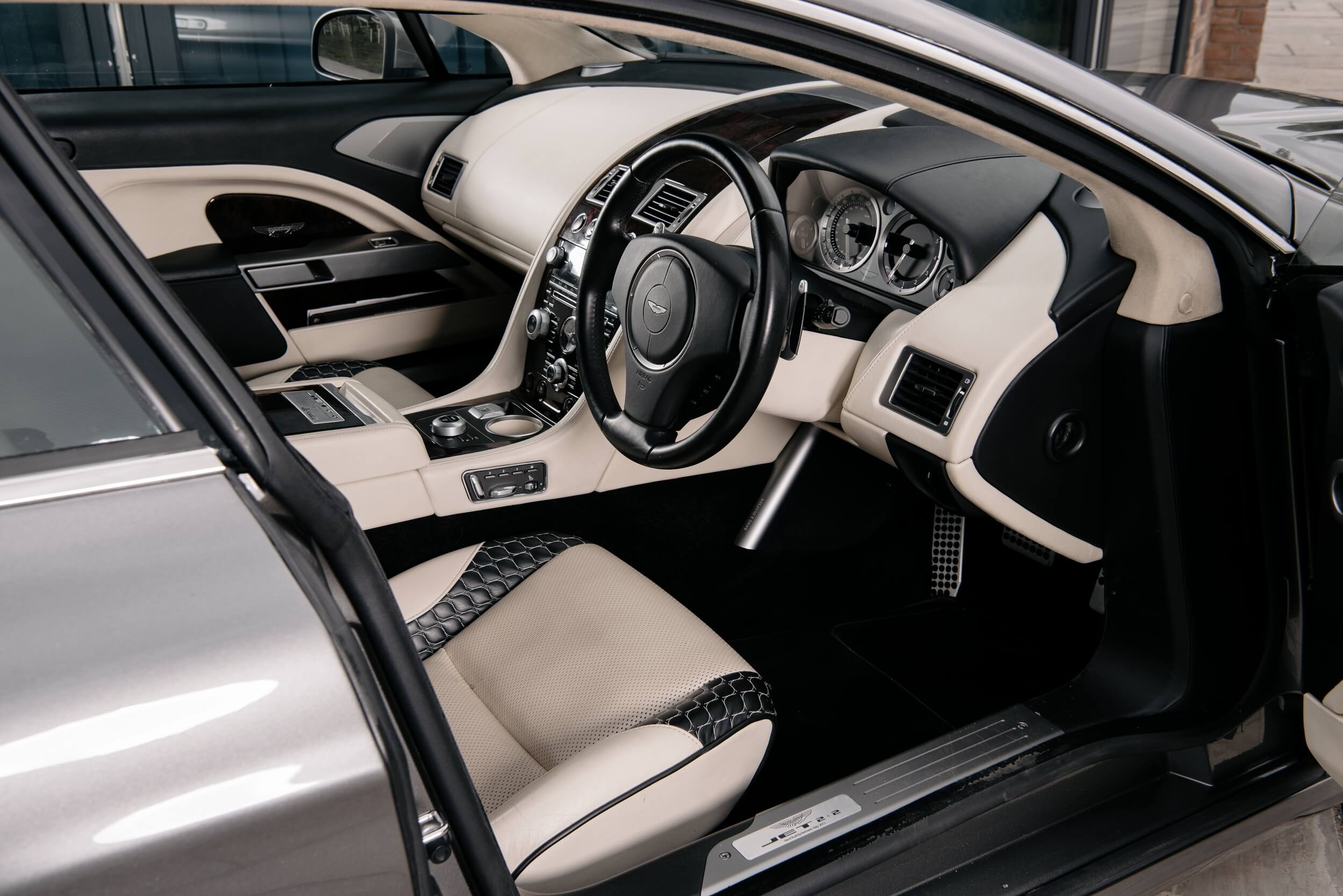 Aston Martin Rapide