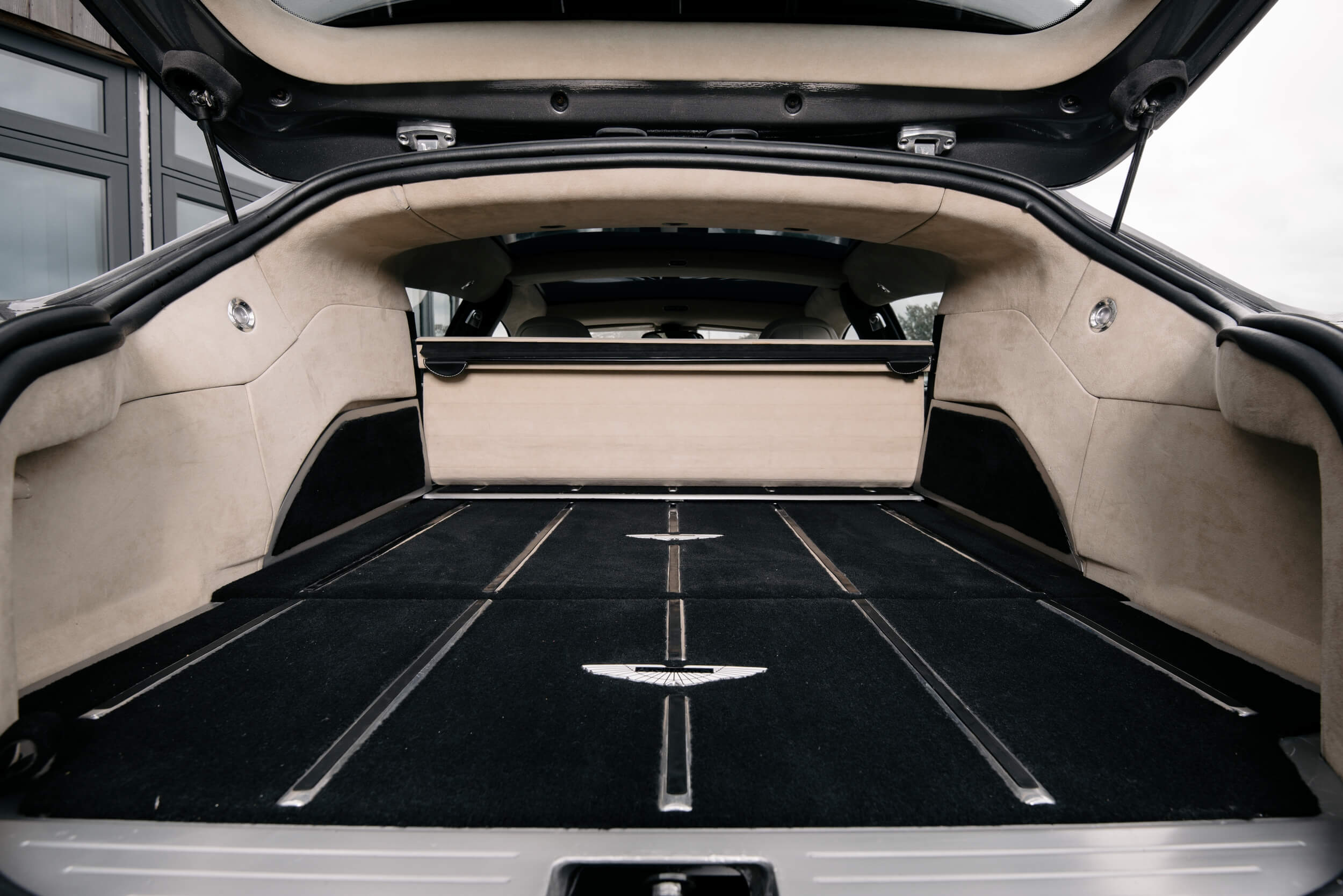 Aston Martin Rapide