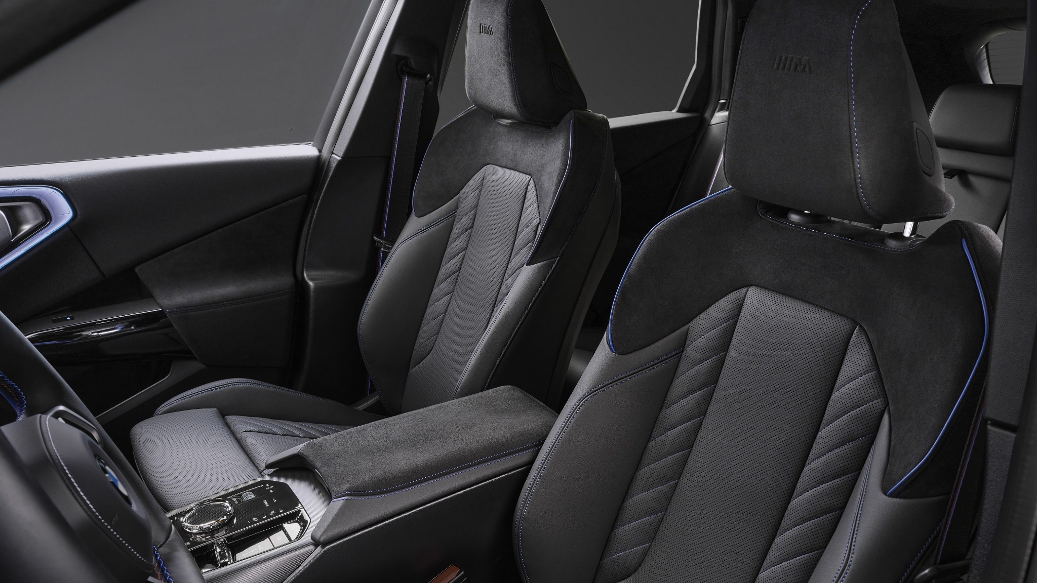 X3 M50 xDrive Black Package