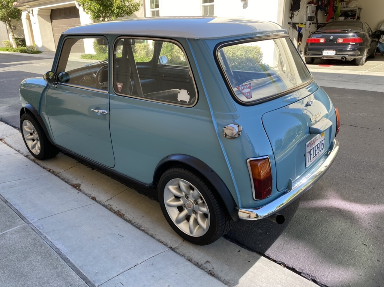 Mini