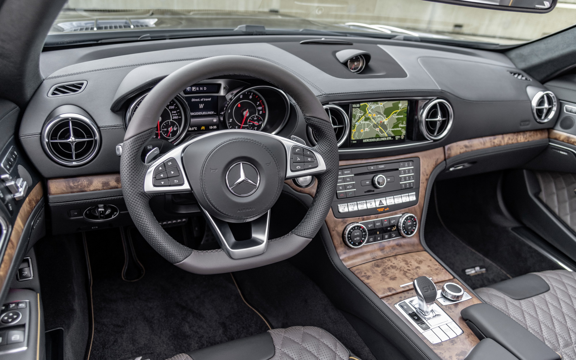 Mercedes-Benz SL Grand Edition