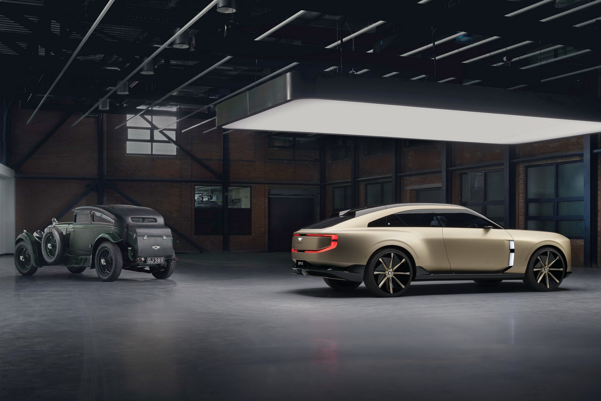 Bentley EXP15