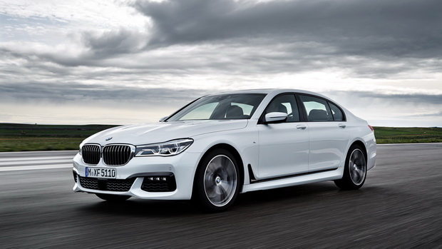 BMW 750d του 2016: 400 PS