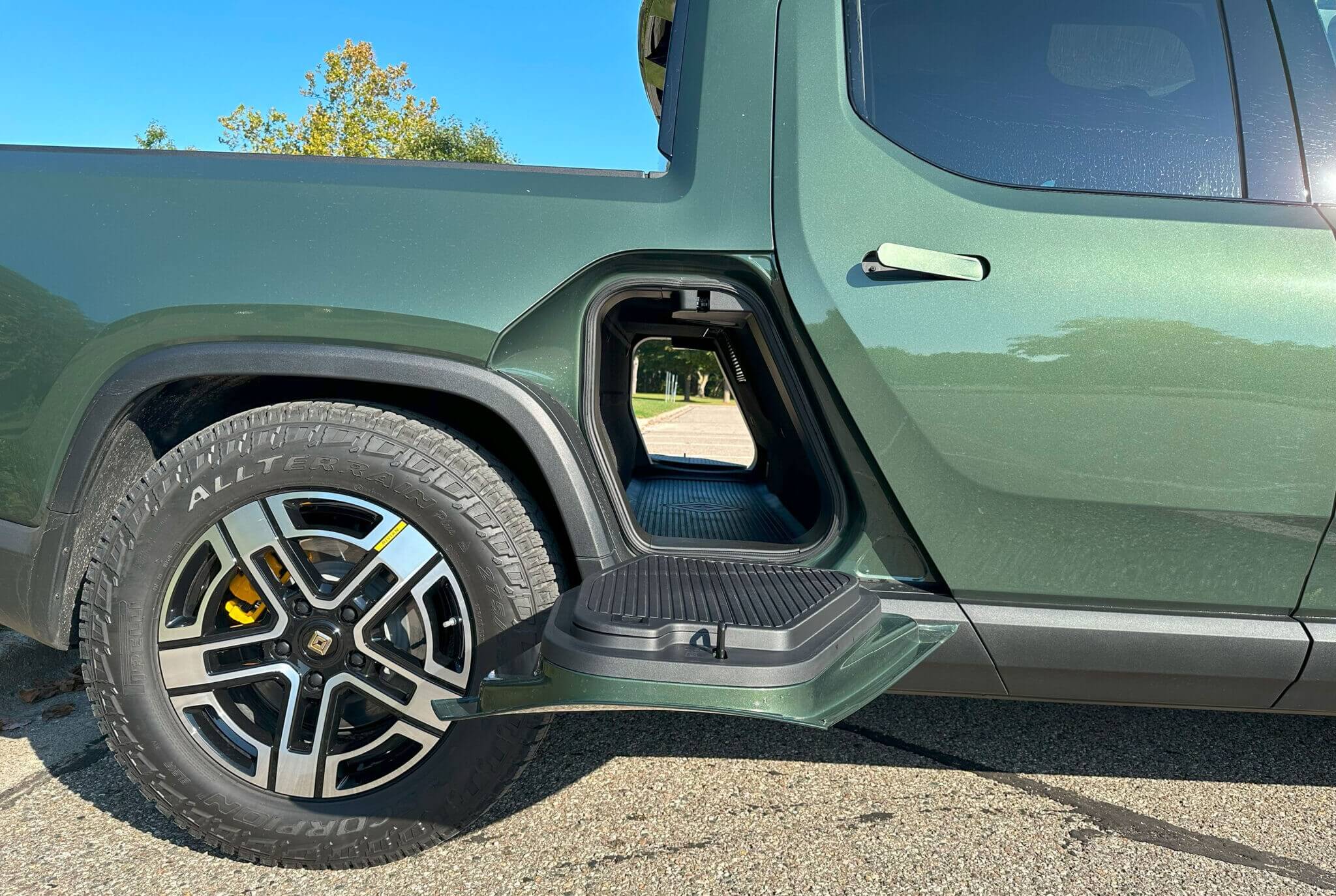 Rivian R1T
