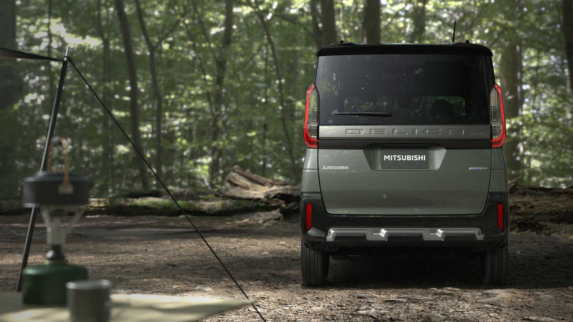 Mitsubishi Delica Mini