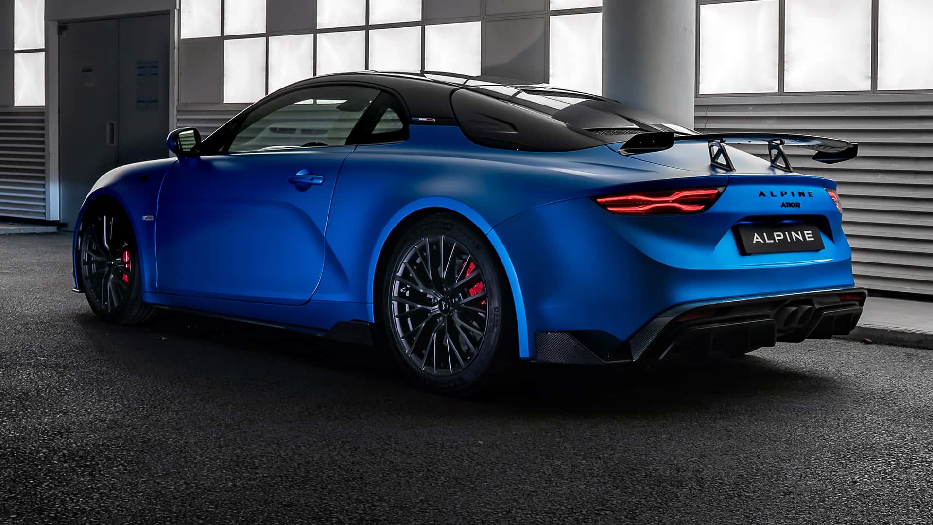 Alpine A110 R Turini: Τιμή αγοράς που σοκάρει για 4κύλινδρο | Drive