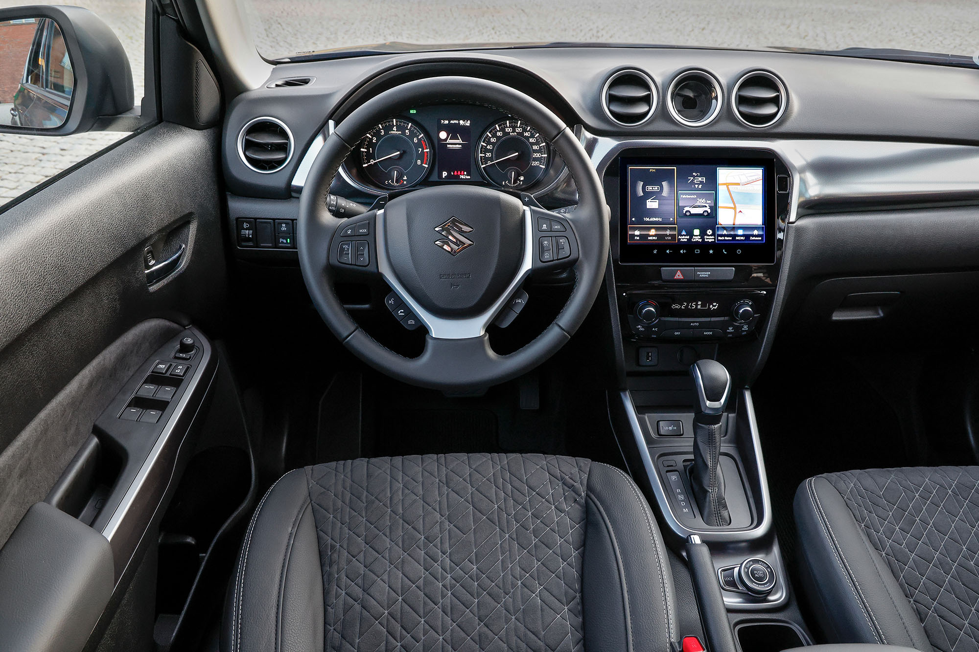 2025 Suzuki Vitara
