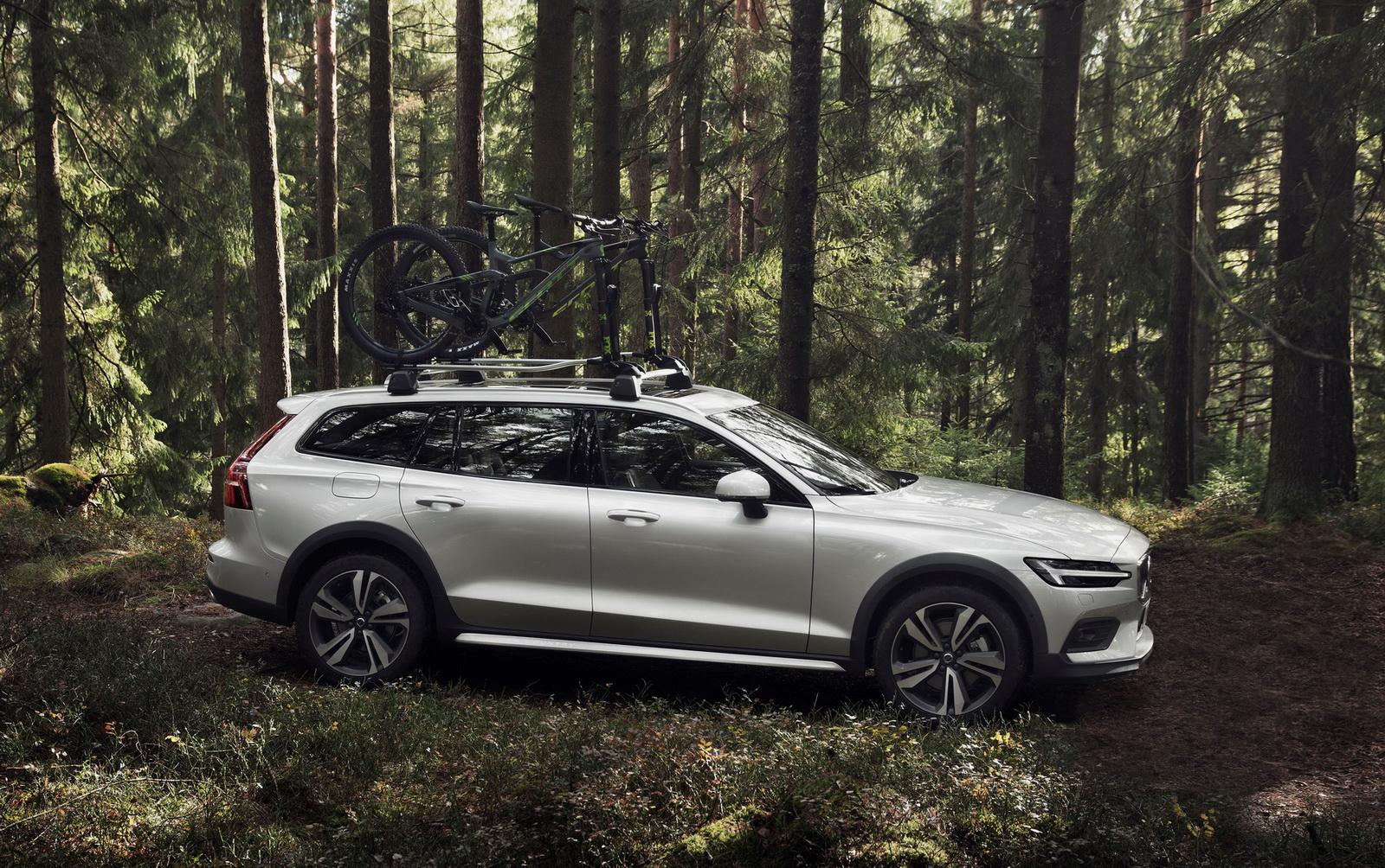 Volvo V60 Cross Country 