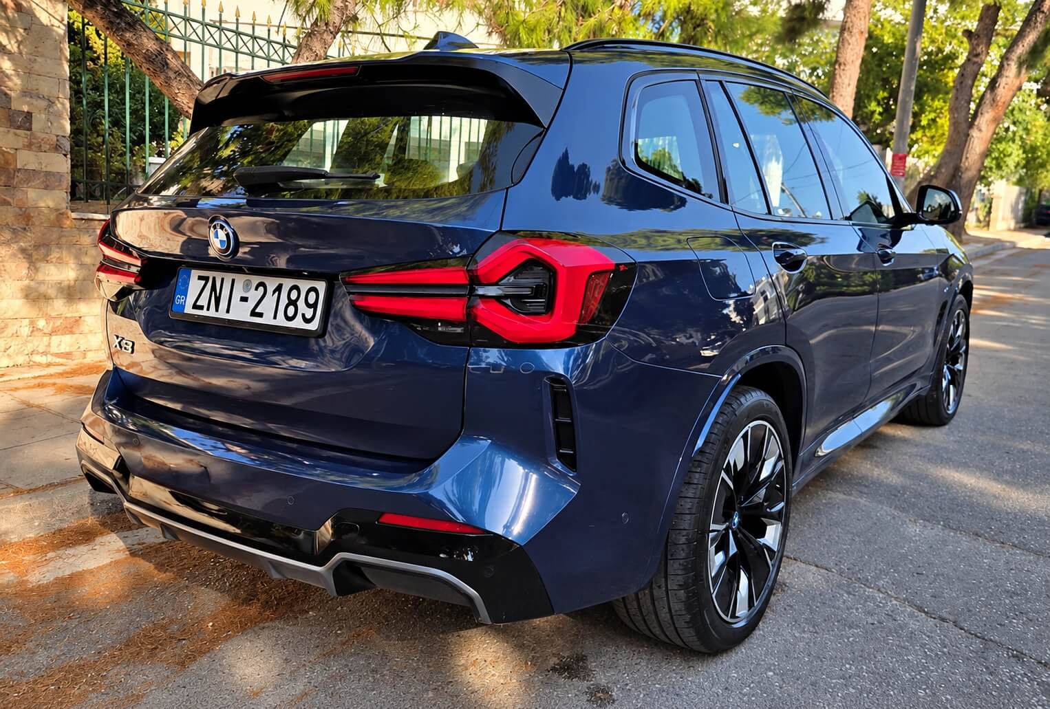 BMW iX3
