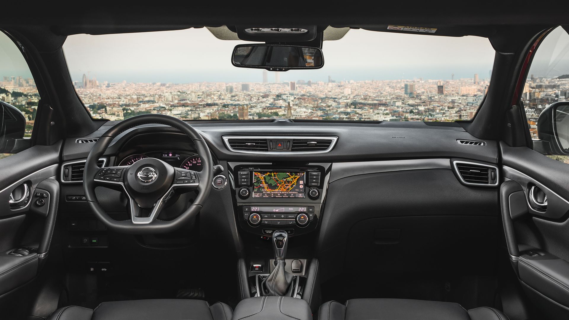 Nissan Qashqai 2017 Interior