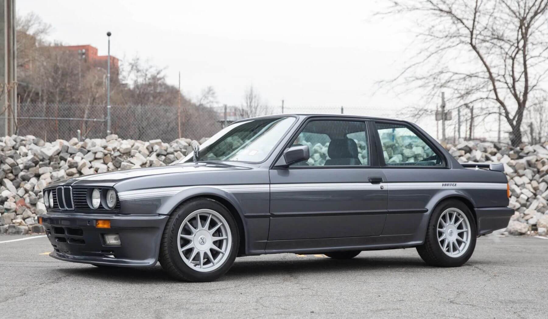 BMW E30