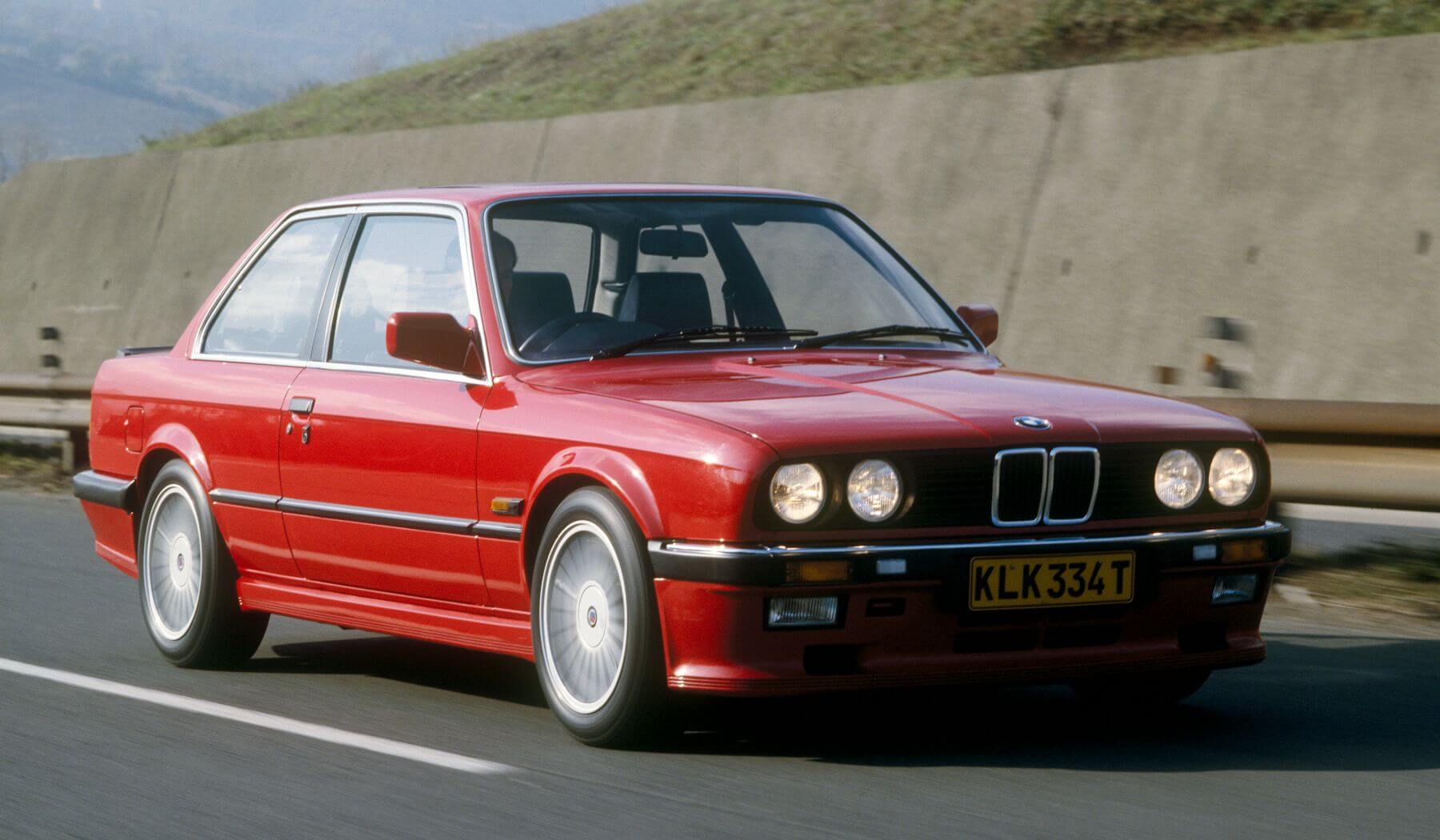 BMW E30