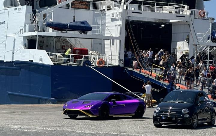 Lamborghini Huracán STO