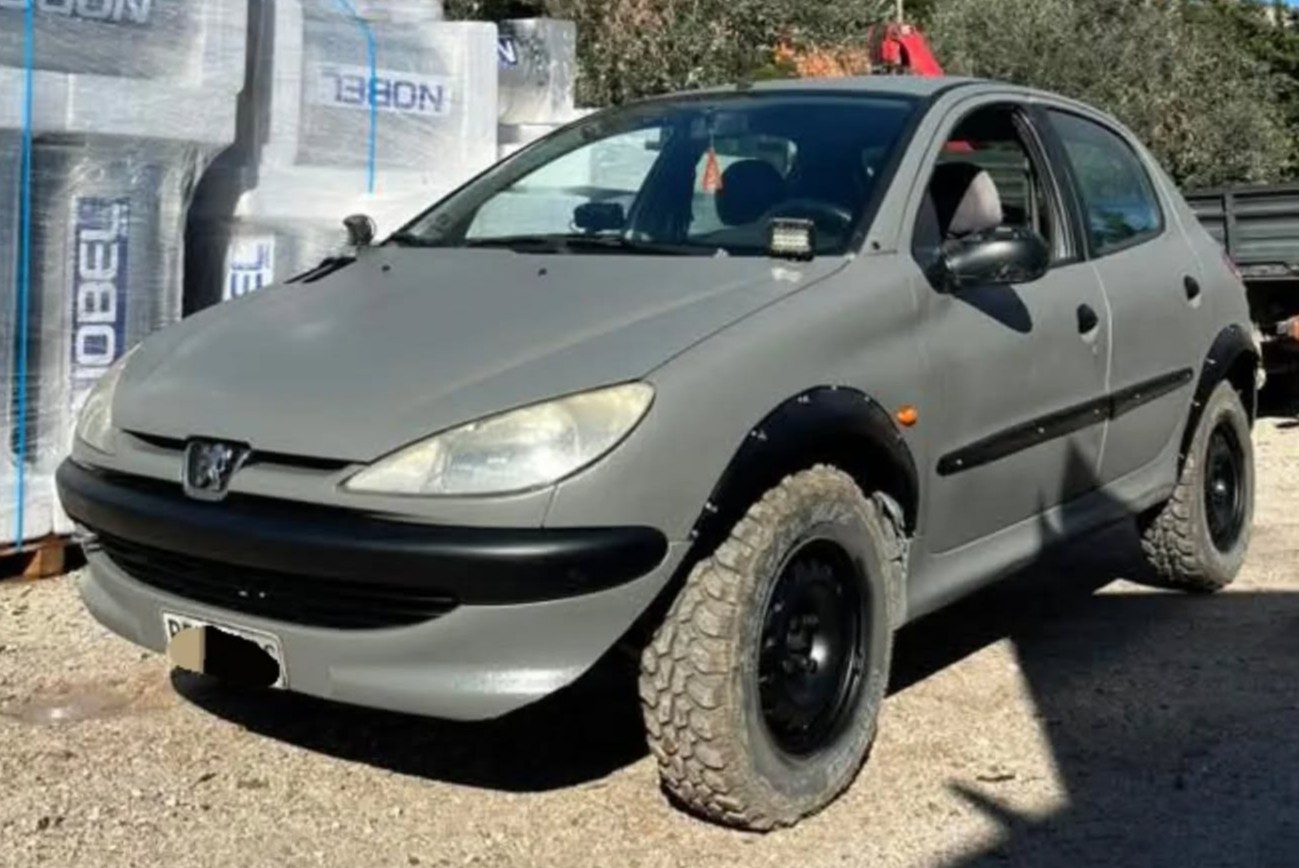 Peugeot 206