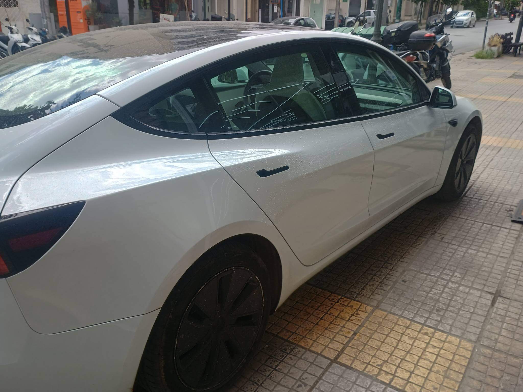 Tesla 