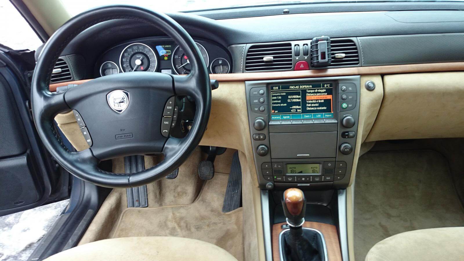 Lancia Thesis