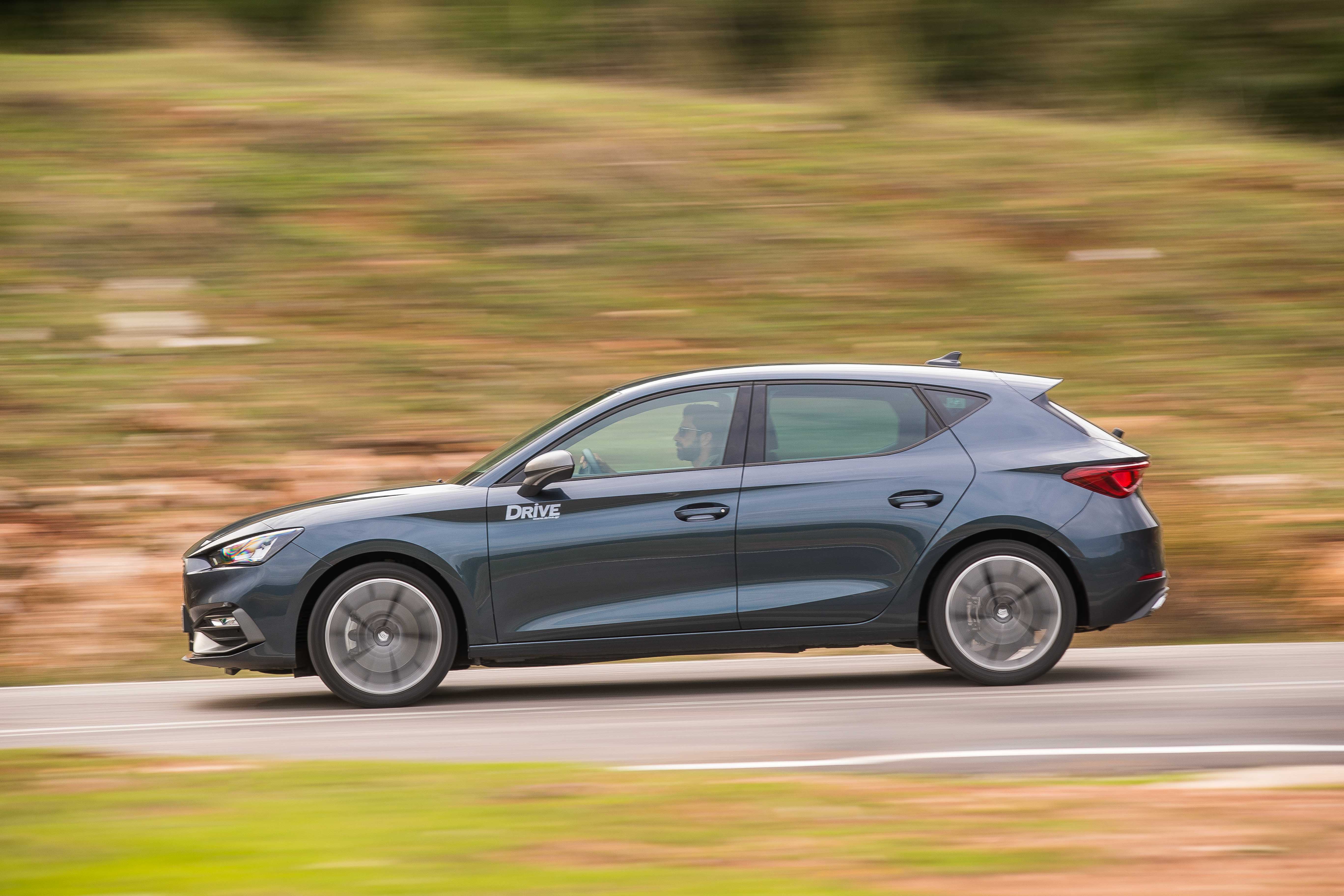 Test drive: SEAT Leon 2.0 TSI FR DSG, Photo credits DRIVE Media Group/Thanassis Koutsogiannis