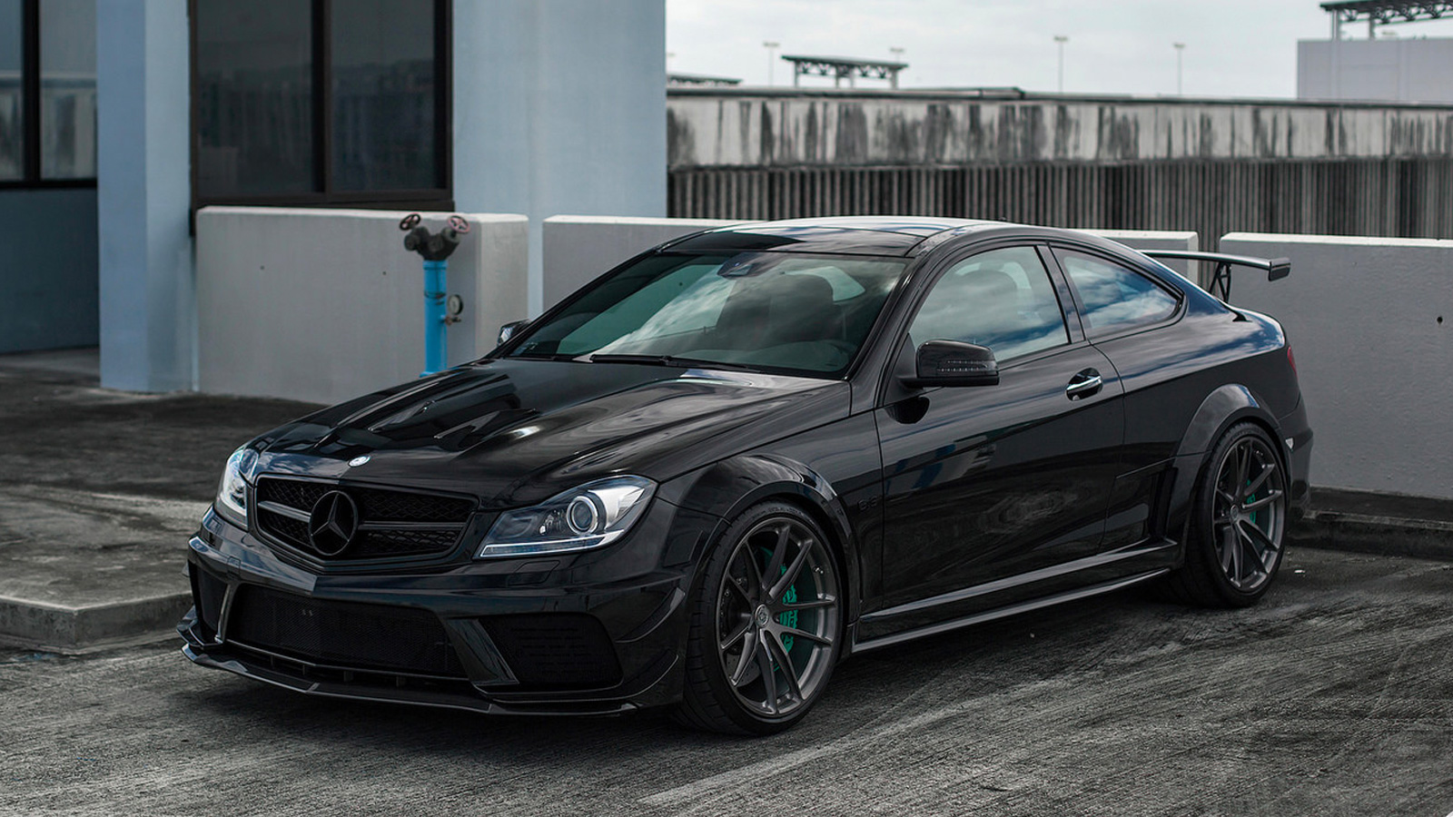 Mercedes-AMG C 63