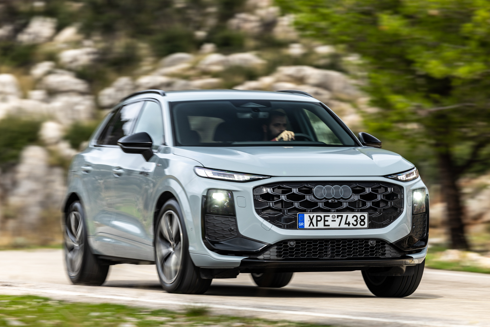 Audi Q3 1.5 TFSI Hybrid 150 PS