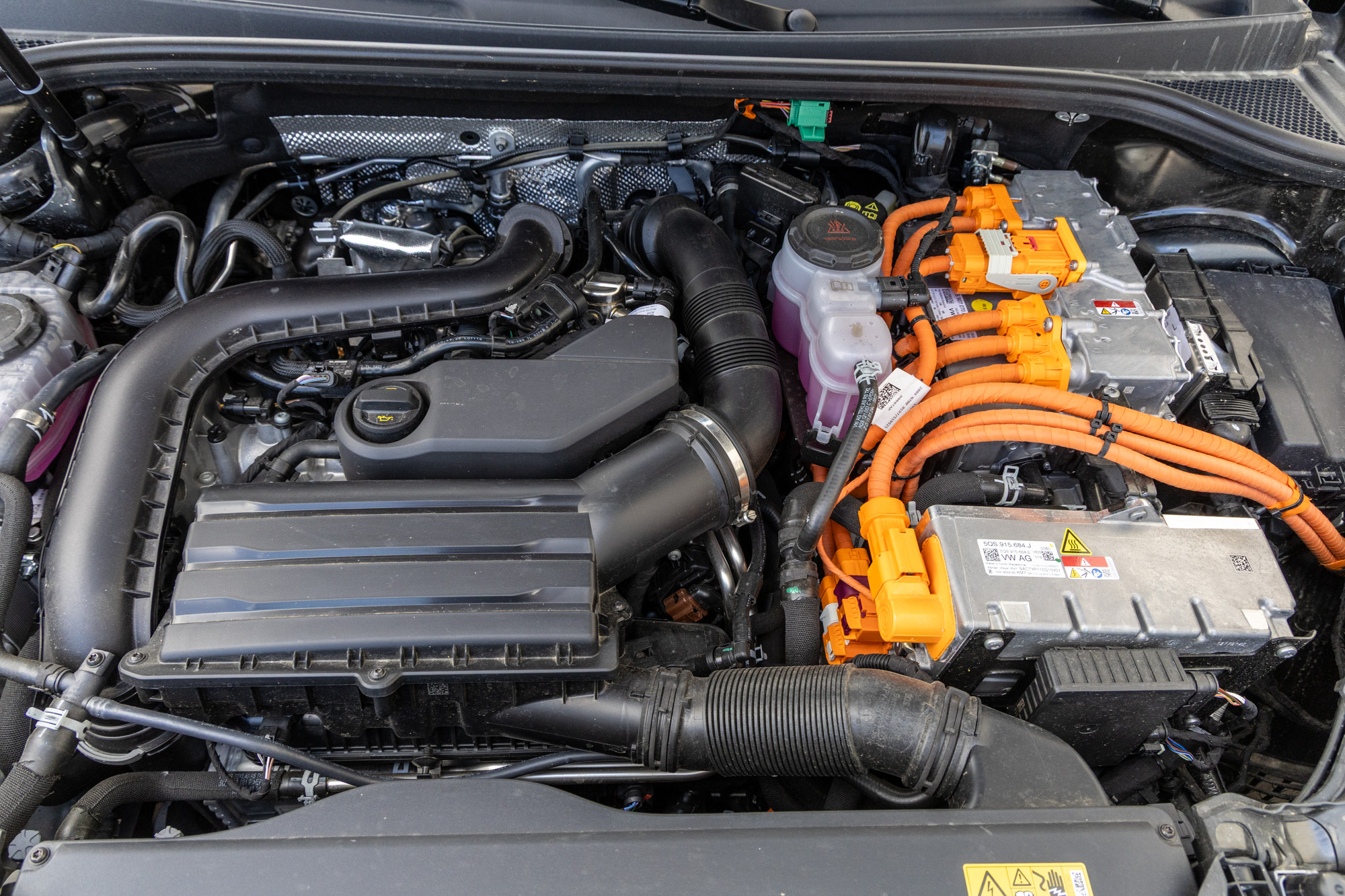 Αudi Q3 Sportback e-hybrid S tronic 272 hp