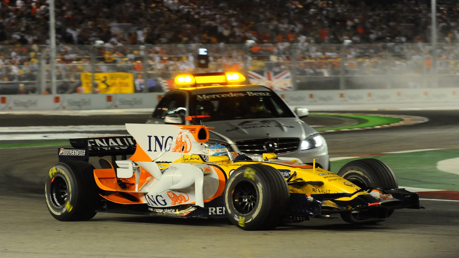 Alonso_Renault_Singapore GP 2008_SC