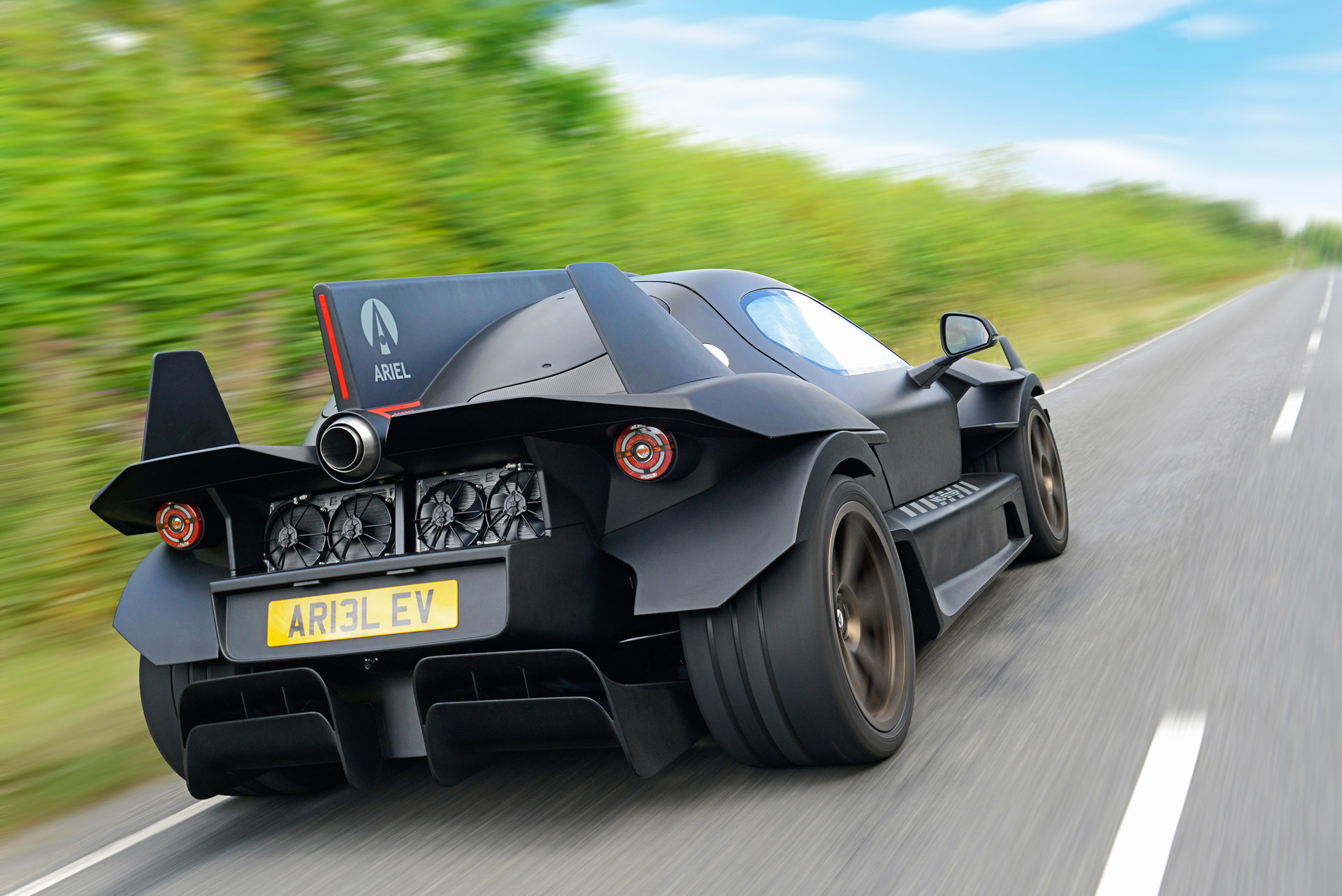 Ariel Hipercar