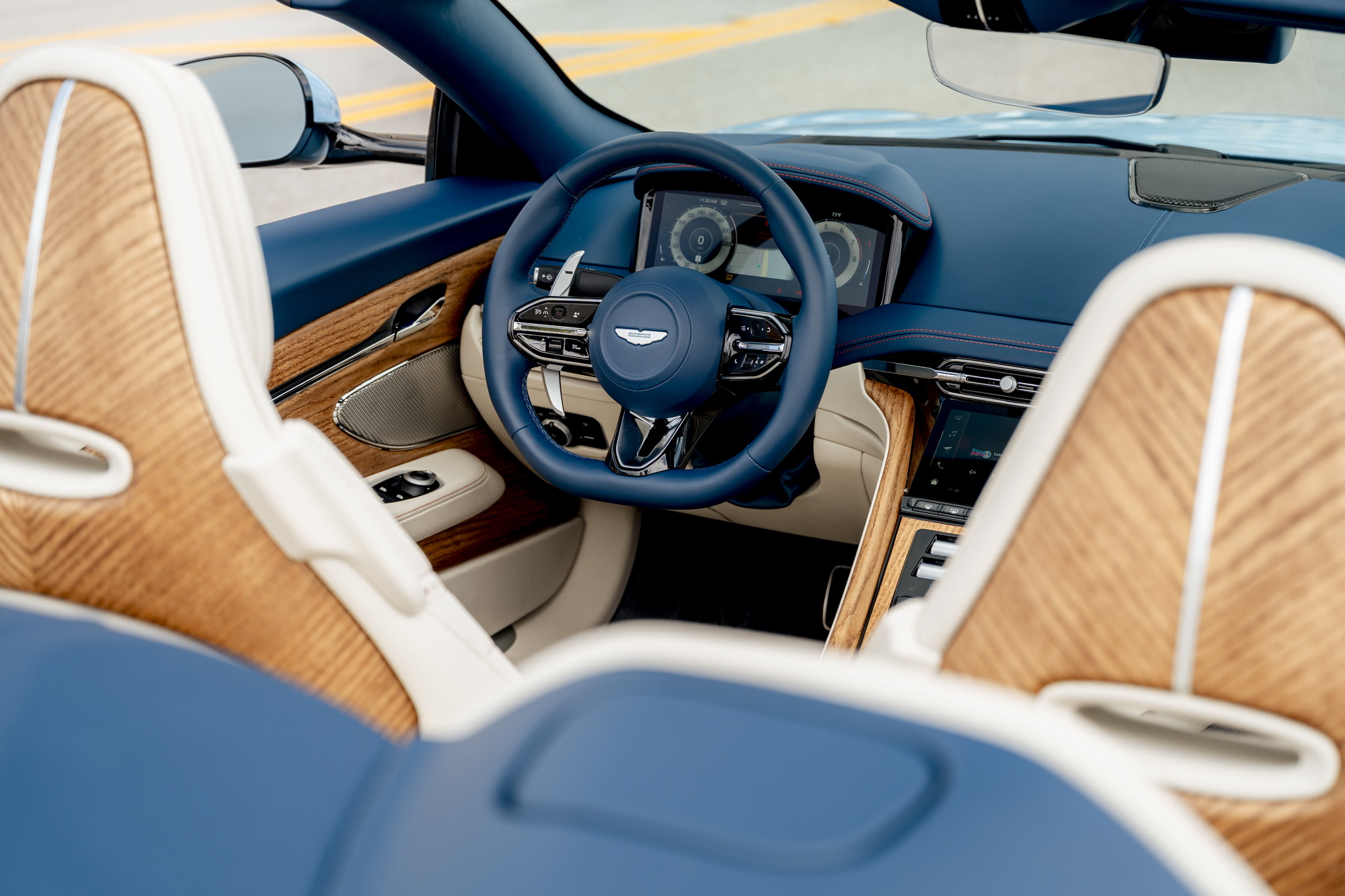 Aston Martin DB12 Palm Beach