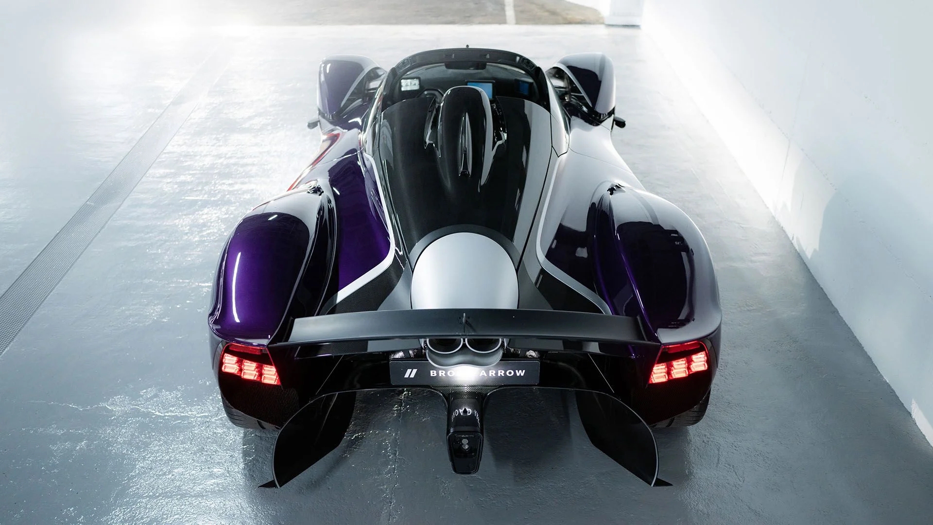 Aston Martin Valkyrie Spider