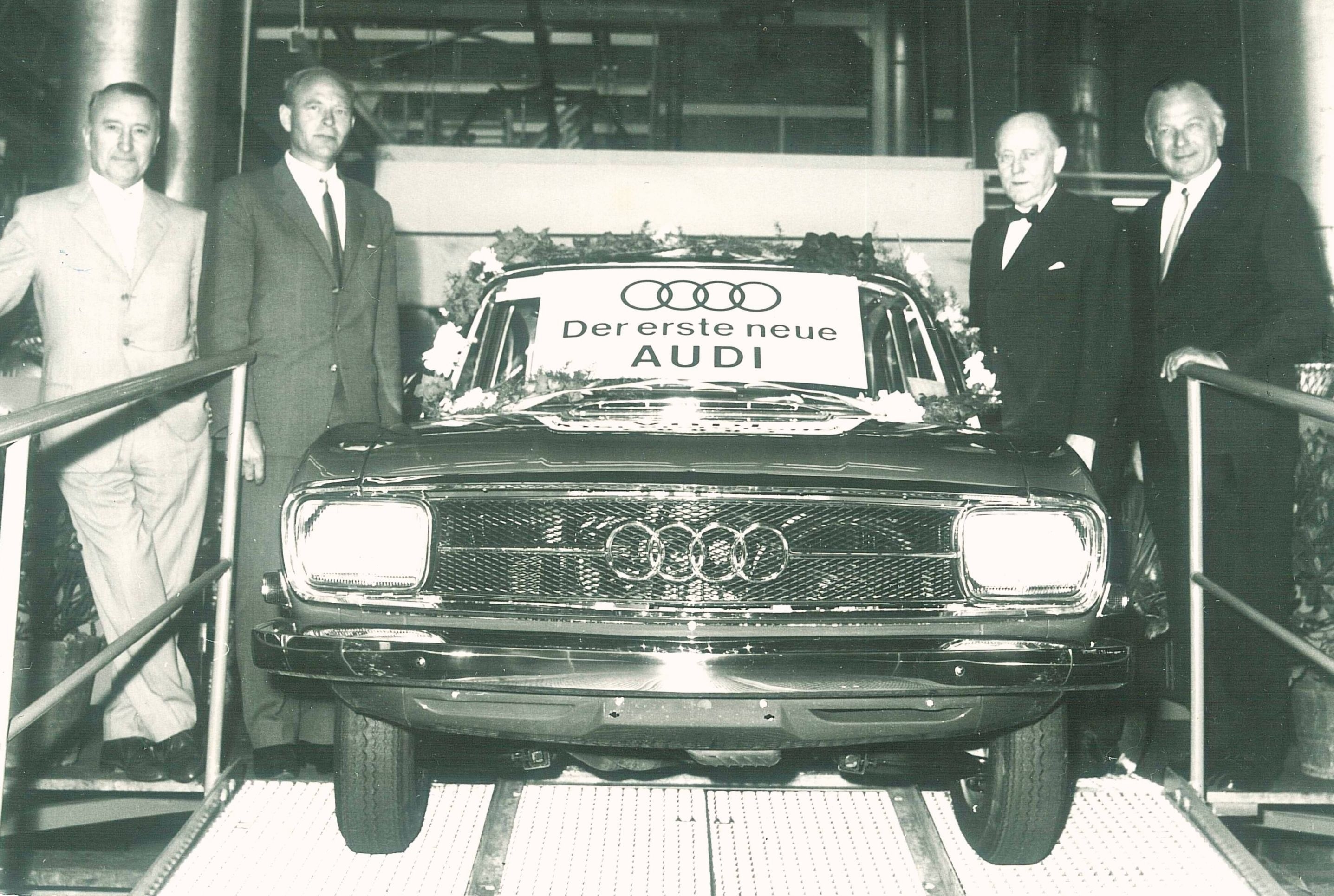 Audi 72
