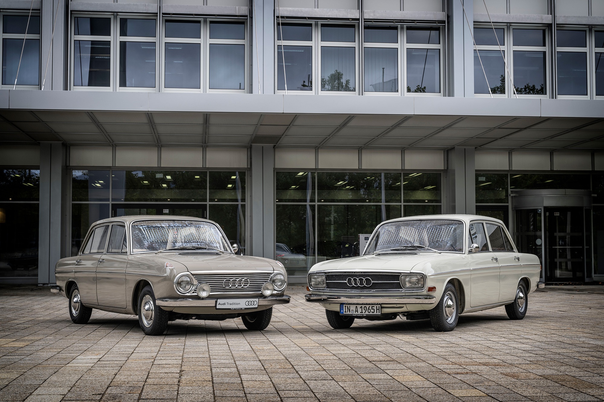 Audi 72